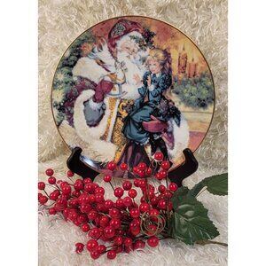 Vintage Avon Collector Plate "The Wonder of Christmas"